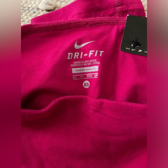 NIKE NWT pink cropped leggings size XS - Picture 7 of 7